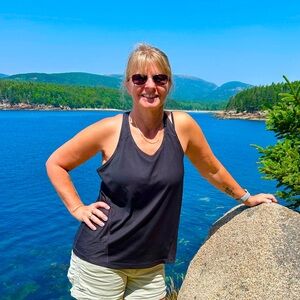 Meet your Posher, Nicole